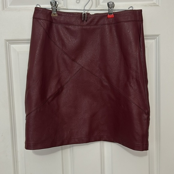 Zeagoo High Waisted Leather Pencil Skirt maroon red mini skirt zipper in back - Picture 2 of 6